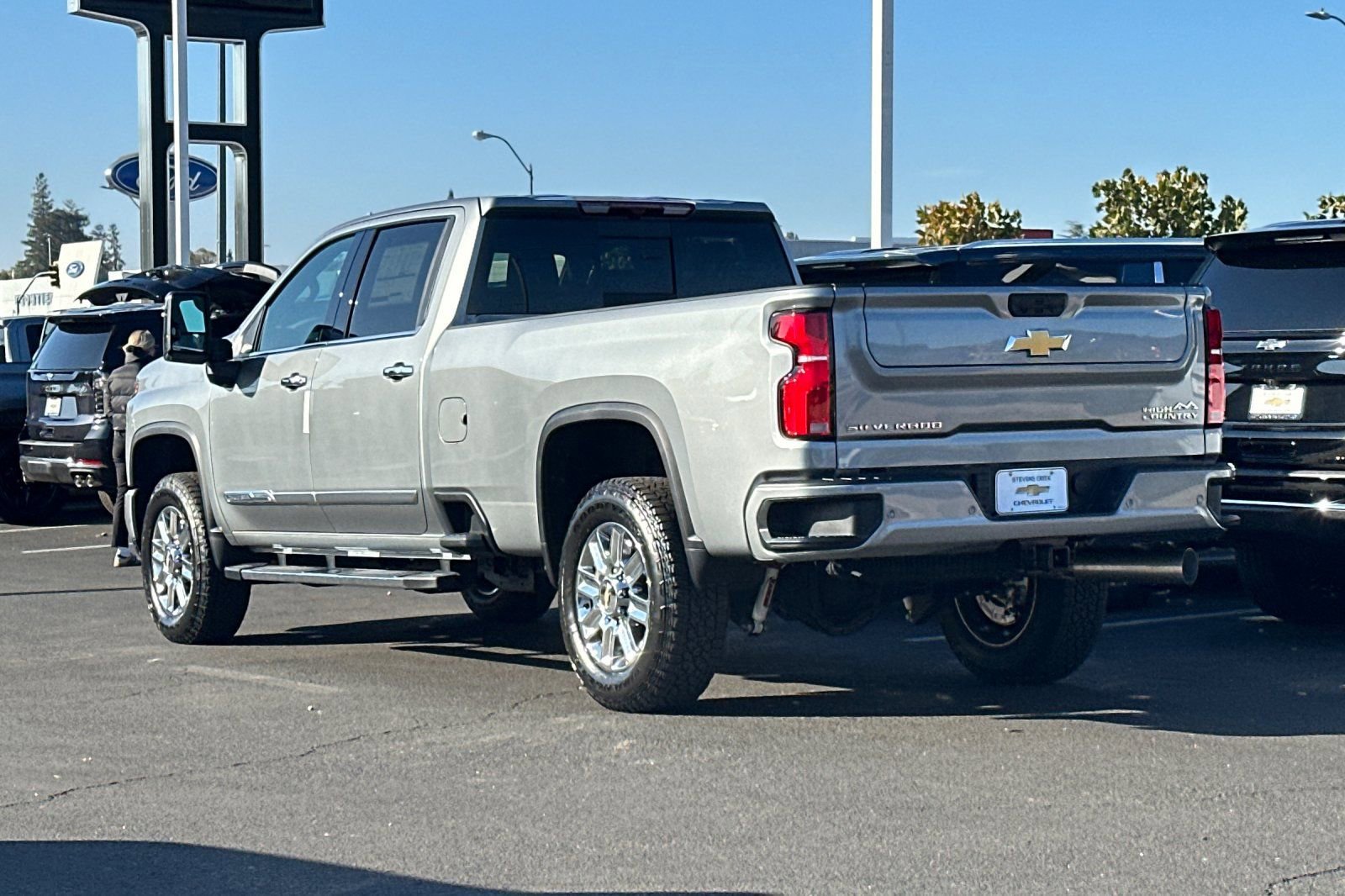New 2026 Chevrolet Silverado 2500 High Country w/ Max Trailering Package image 5