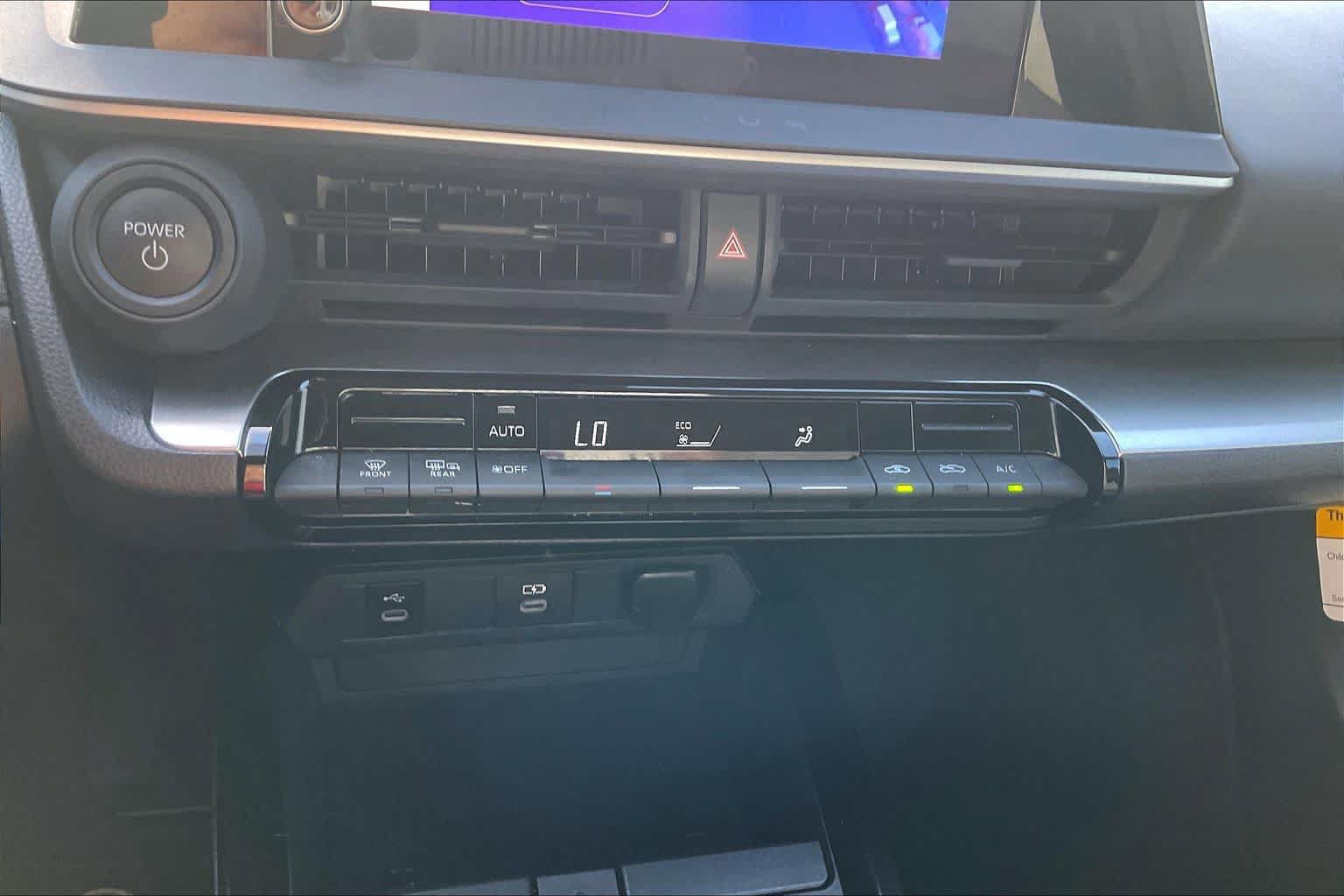 Used 2026 Toyota Prius LE FWD image 29