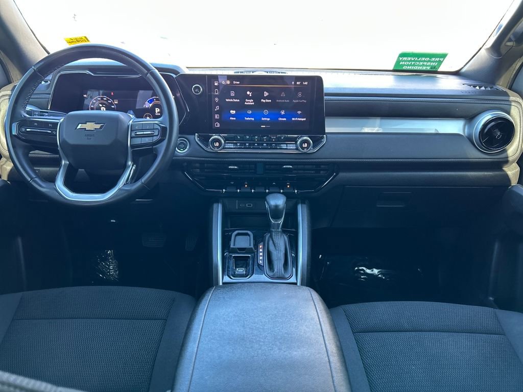 Used 2024 Chevrolet Colorado LT w/ LT Convenience Package II image 6