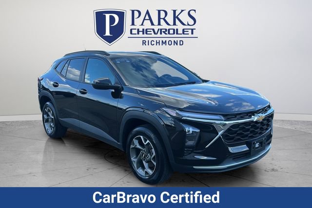 Used 2025 Chevrolet Trax LT w/ LT Convenience Package image 1