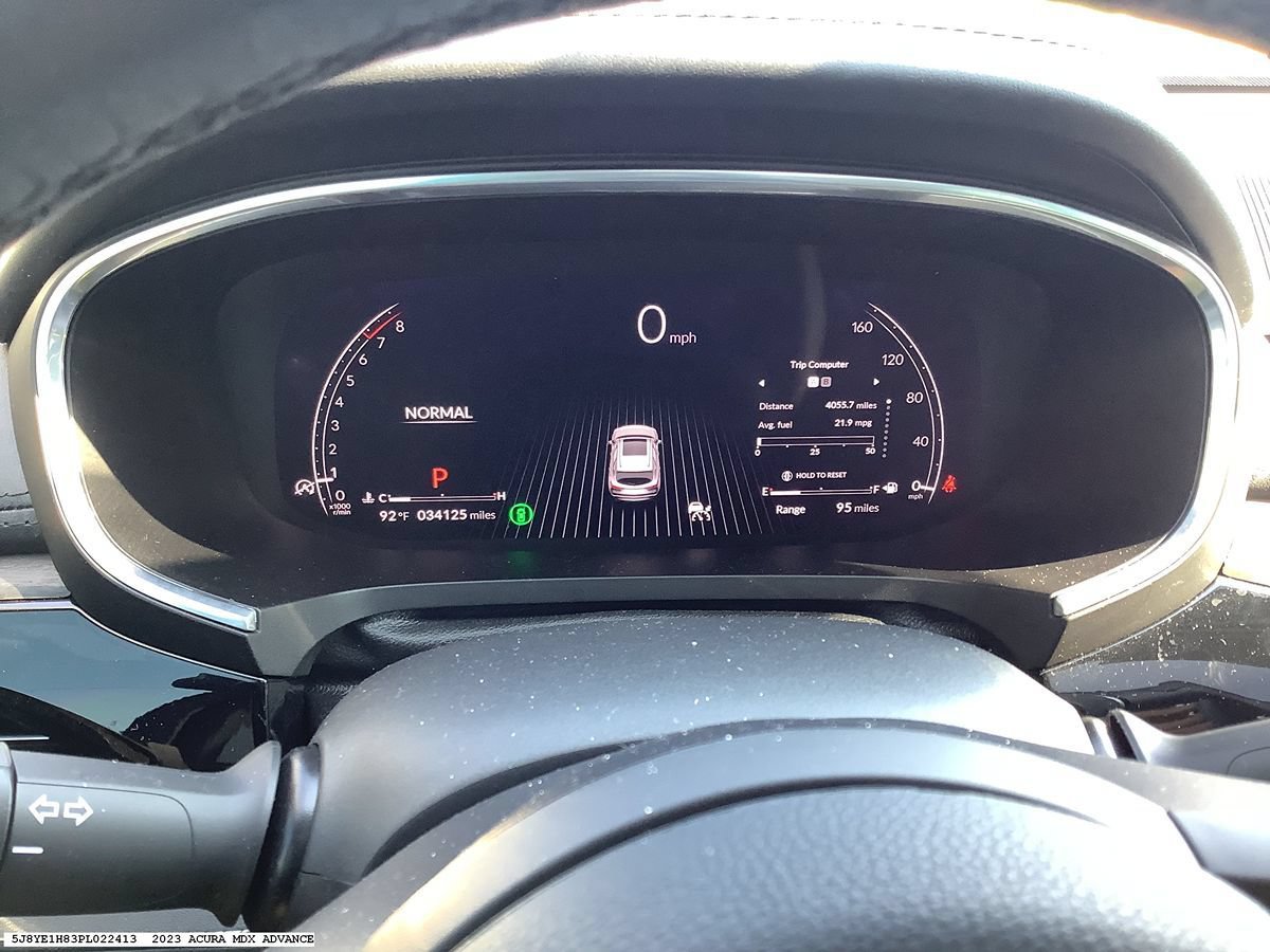 Used 2023 Acura MDX SH-AWD w/ Advance Package image 13