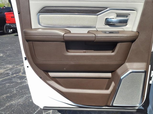 New 2025 RAM 2500 Laramie image 9