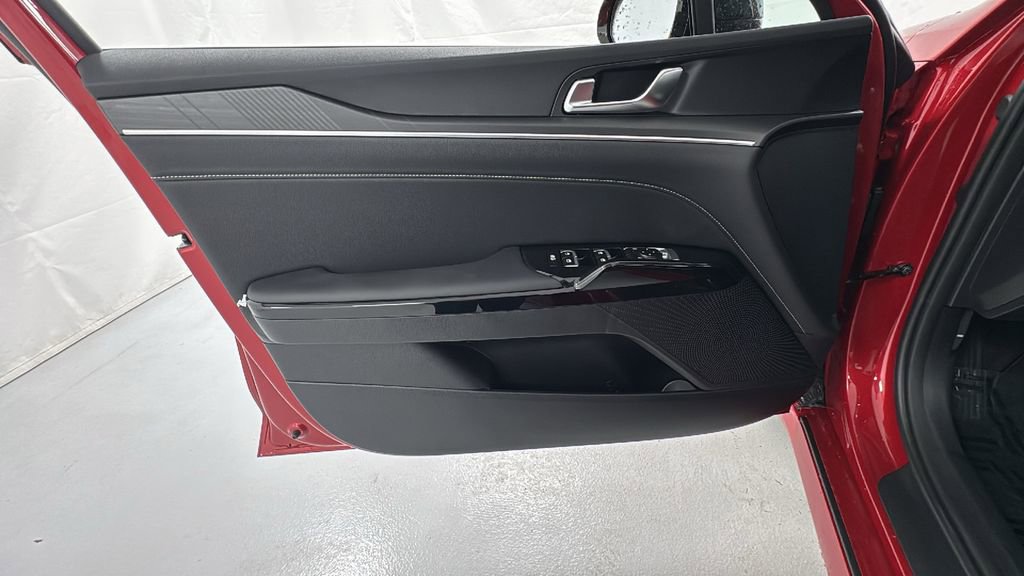 New 2026 Kia K5 GT-Line image 16