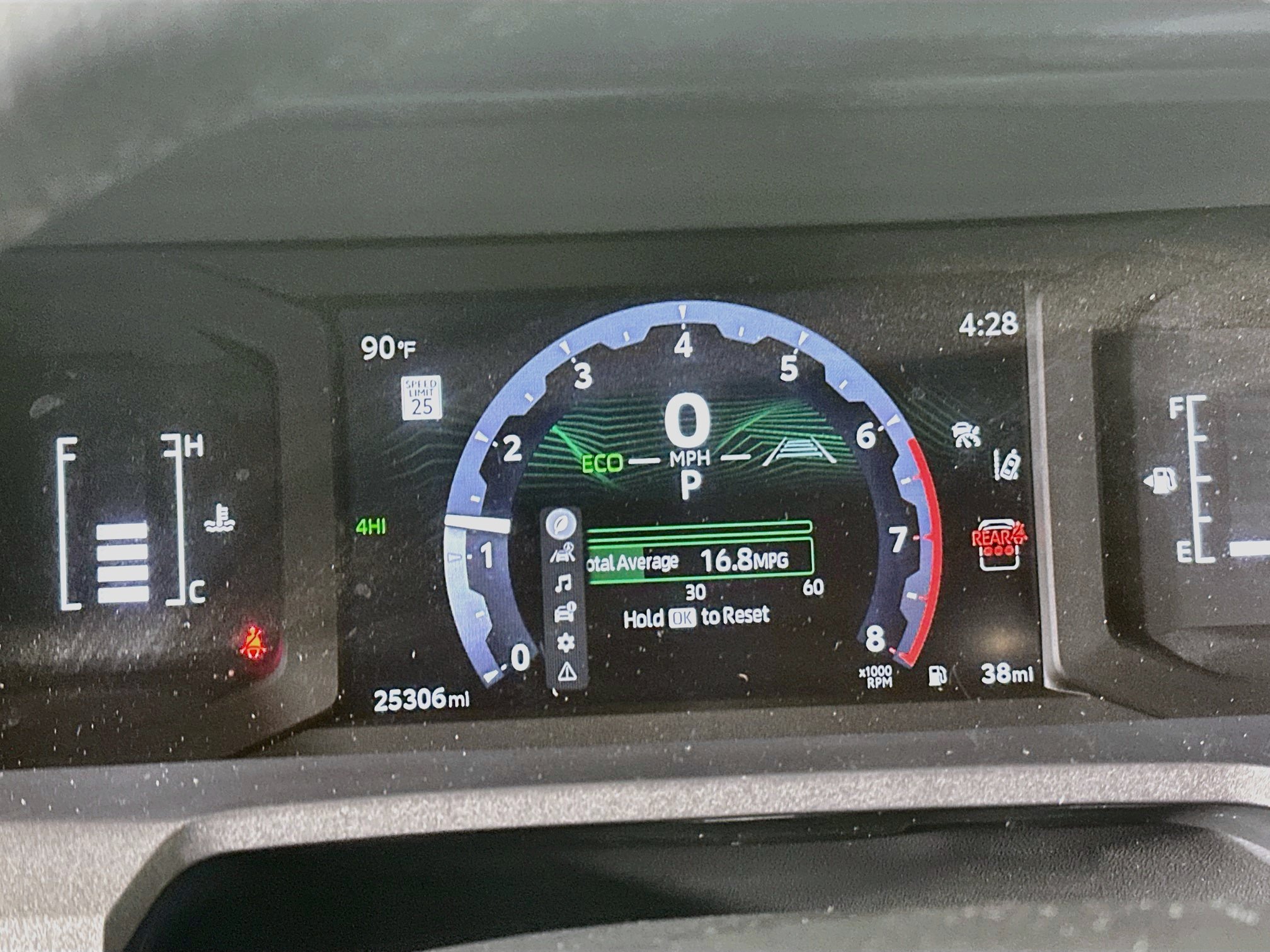 Used 2025 Toyota 4Runner SR5 AWD/4WD image 19
