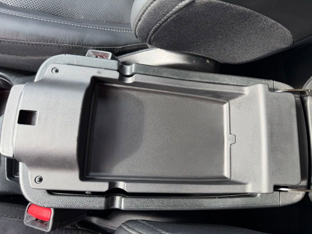 Used 2019 Jeep Cherokee Limited FWD image 23