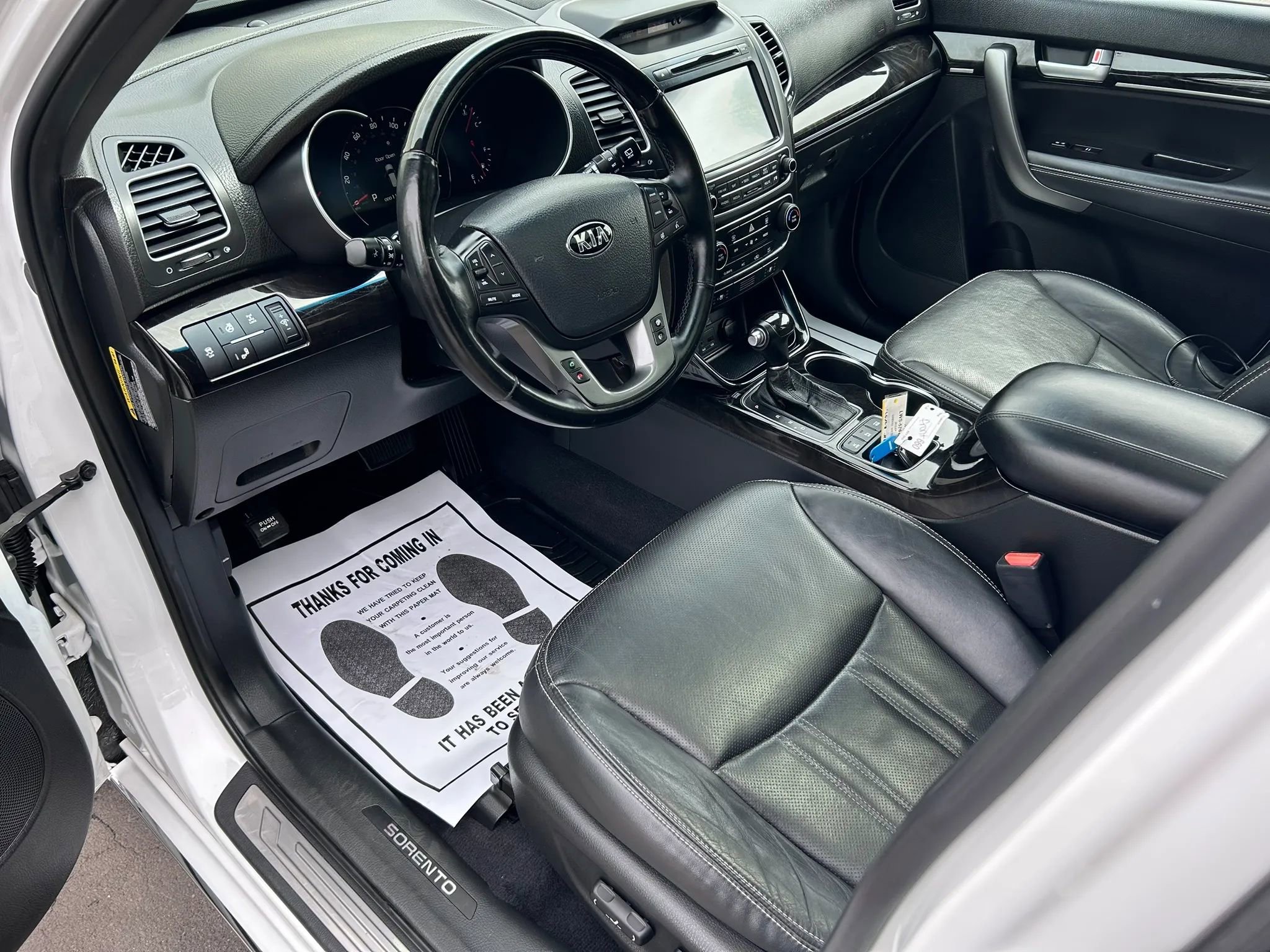 Used 2015 Kia Sorento SX image 22