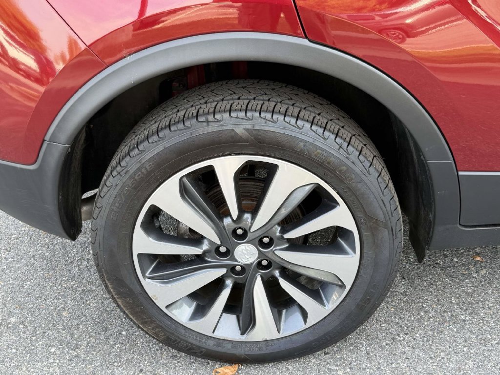 Used 2021 Buick Encore Preferred w/ Safety Package AWD/4WD image 7