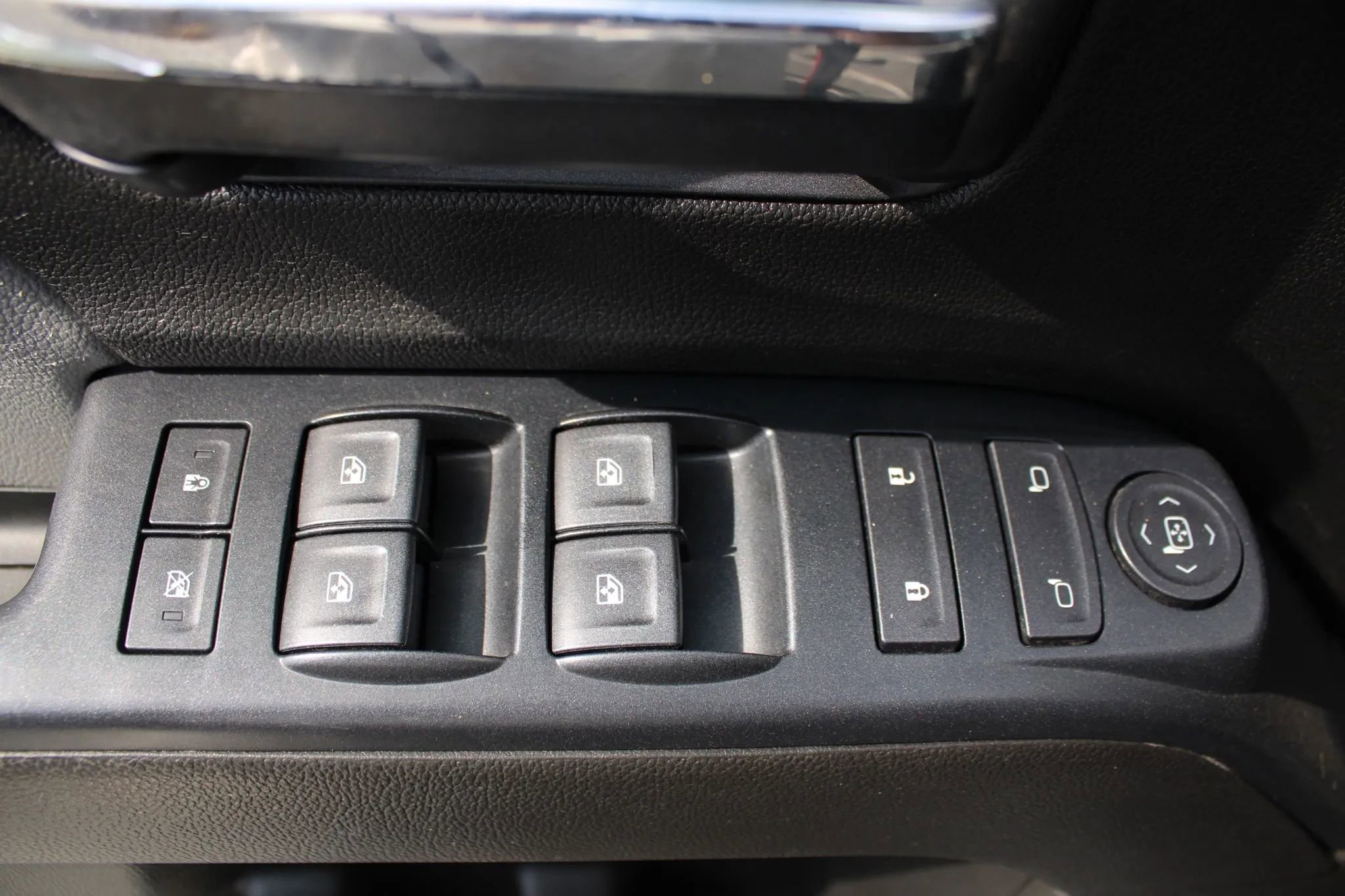 Used 2019 GMC Sierra 2500 4x4 Crew Cab image 14