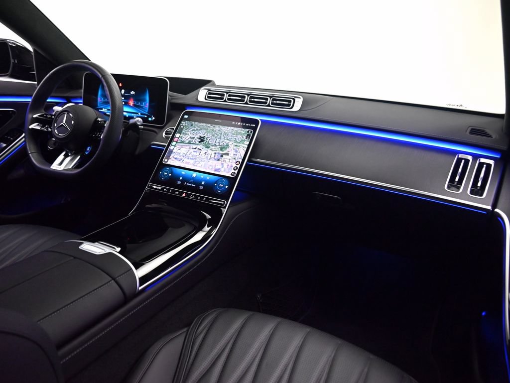 Used 2025 Mercedes-Benz S 63 AMG S w/ AMG Night Package image 10