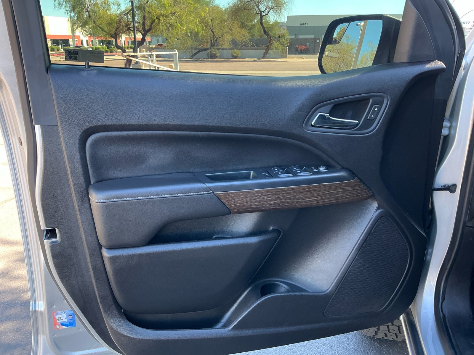 Used 2018 GMC Canyon Denali AWD/4WD image 13