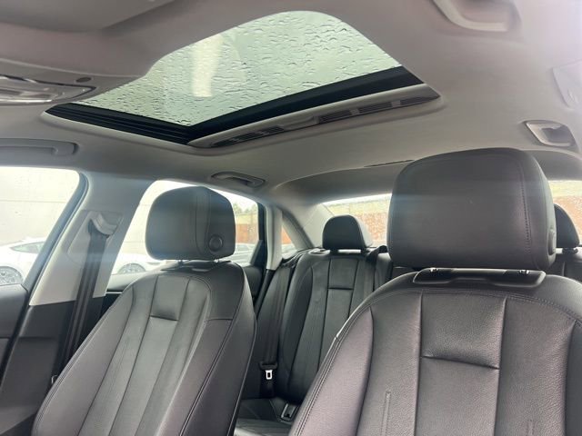 Used 2017 Audi A4 2.0T Premium w/ Convenience Package image 23