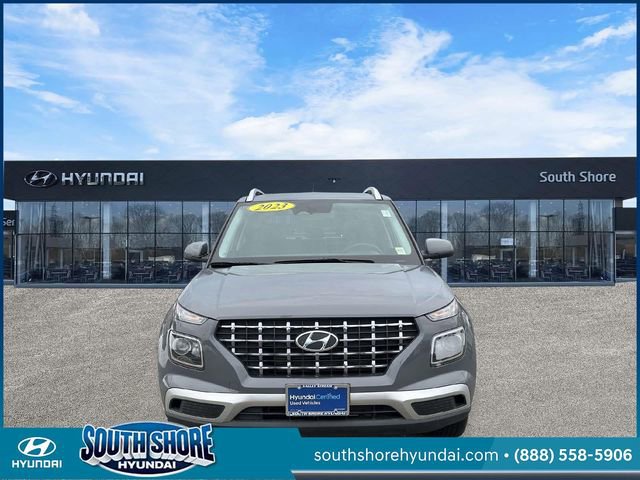 Certified 2023 Hyundai Venue SEL w/ Cargo Package image 2