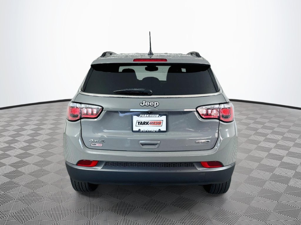 Used 2023 Jeep Compass Latitude AWD/4WD image 9