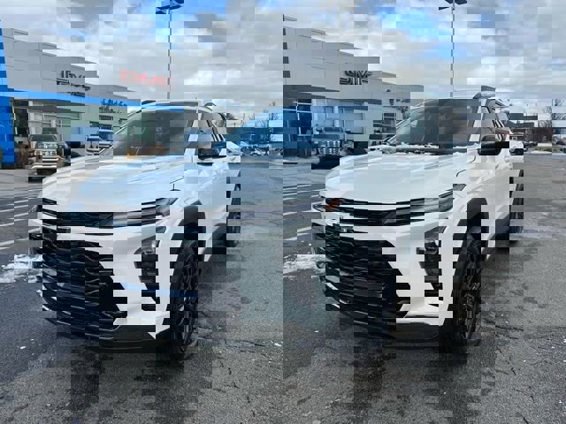 New 2026 Chevrolet Trax ACTIV w/ Driver Confidence Package image 3