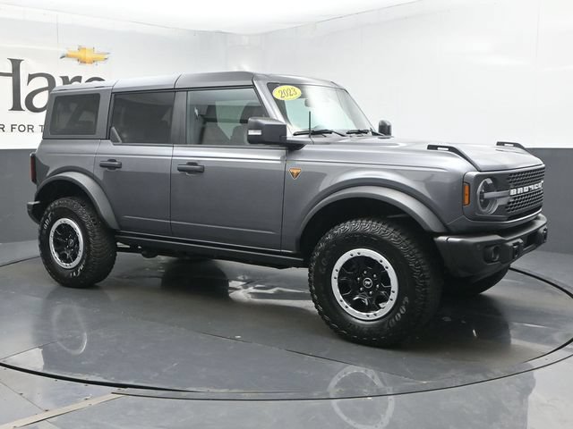 Used 2023 Ford Bronco Badlands AWD/4WD image 6