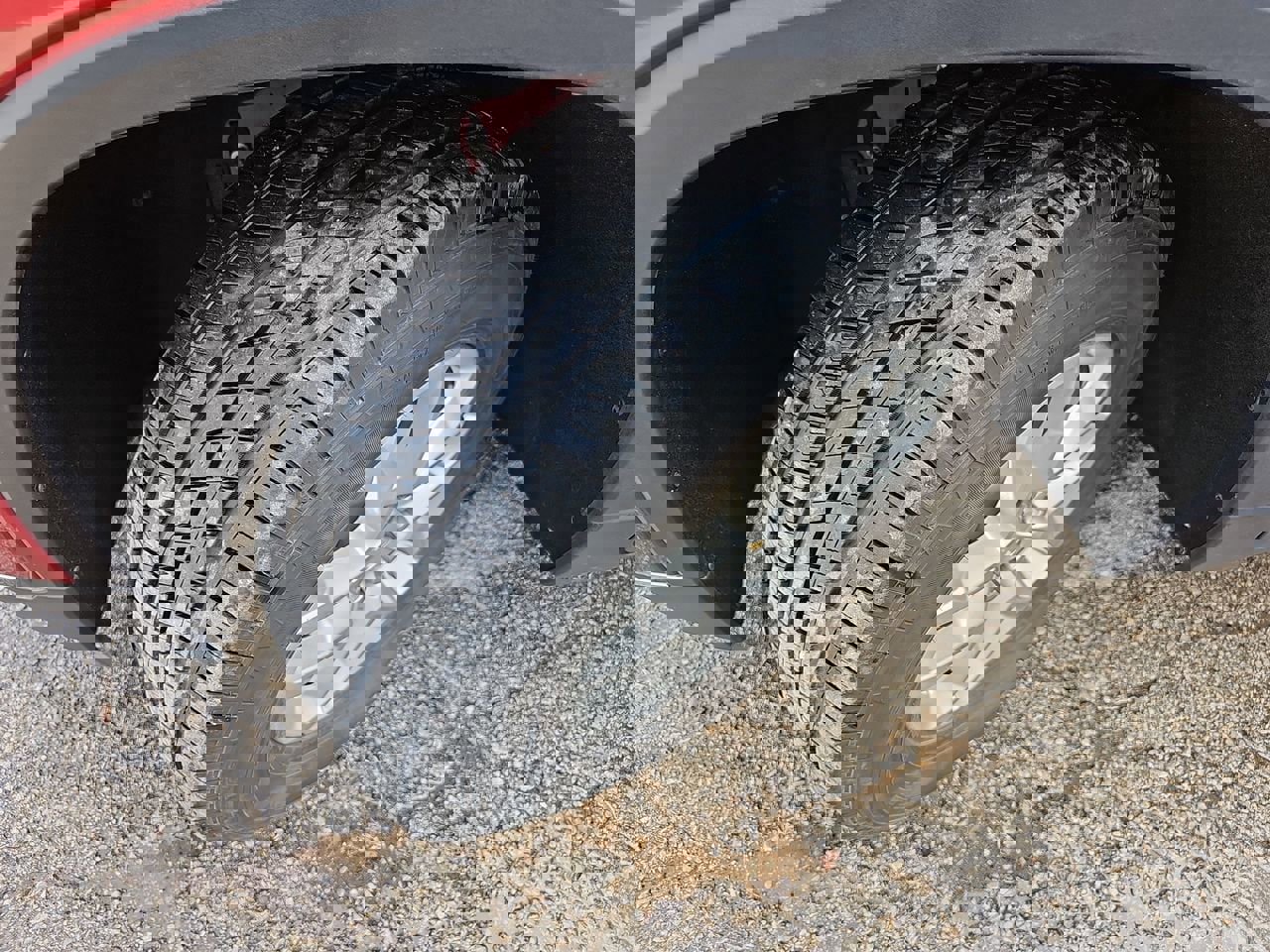 Used 2020 Chevrolet Traverse LT image 39