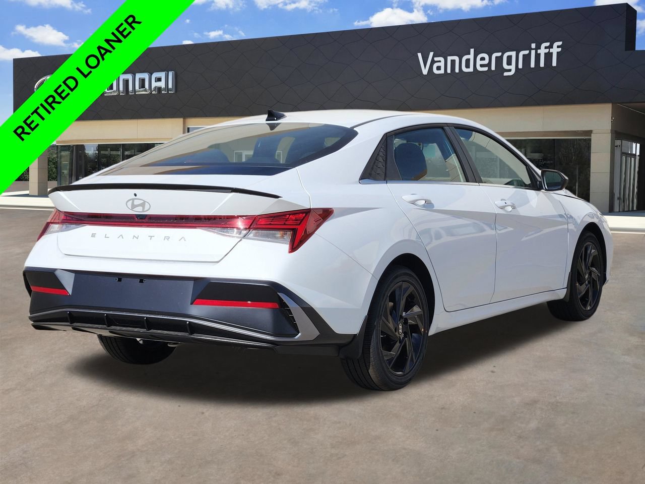 New 2026 Hyundai Elantra SEL Sport Premium FWD image 4
