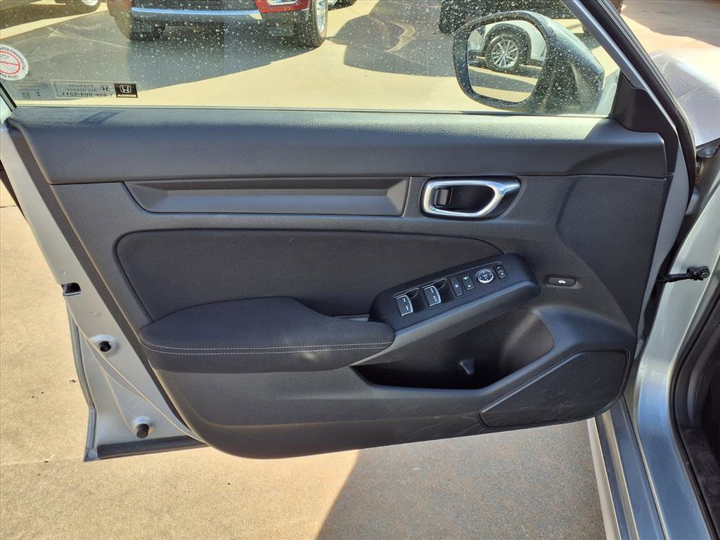 Used 2025 Honda Civic Sport image 17