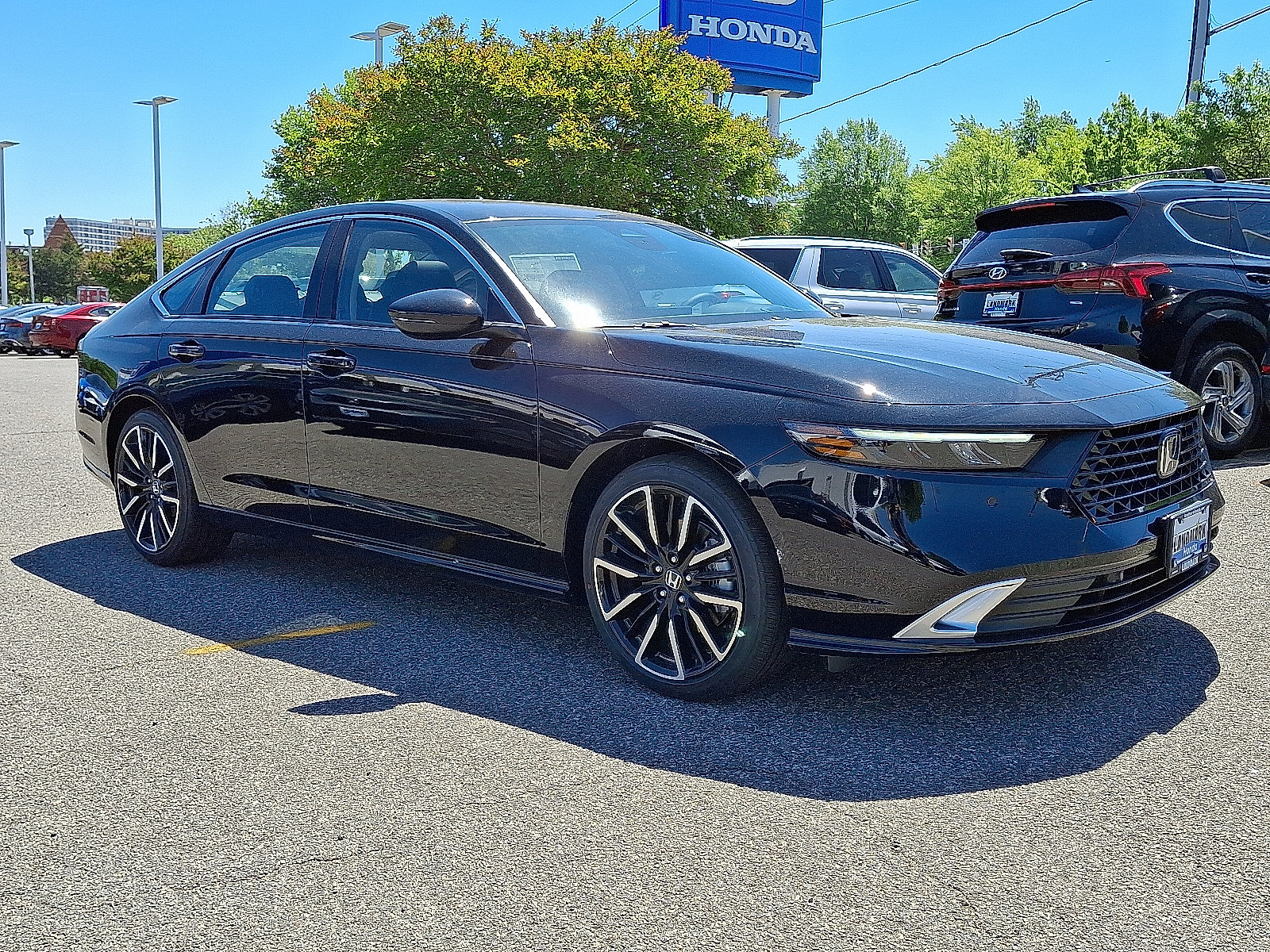 New 2026 Honda Accord Touring image 2