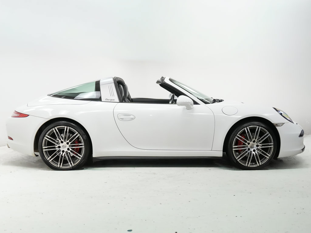 Used 2015 Porsche 911 Targa 4 AWD/4WD image 9