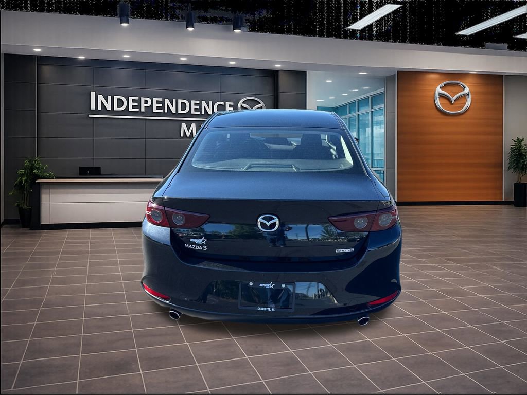 Used 2021 MAZDA MAZDA3 s FWD image 4