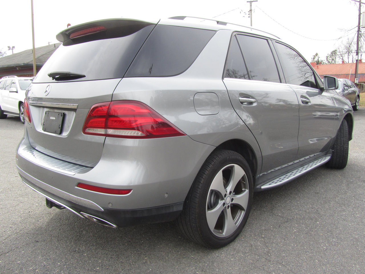 Used 2016 Mercedes-Benz GLE 350 w/ Premium Package image 10