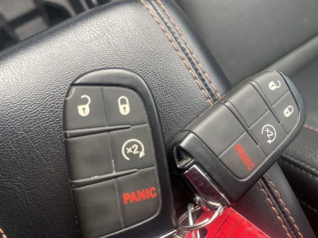 Used 2022 Jeep Compass Limited image 53