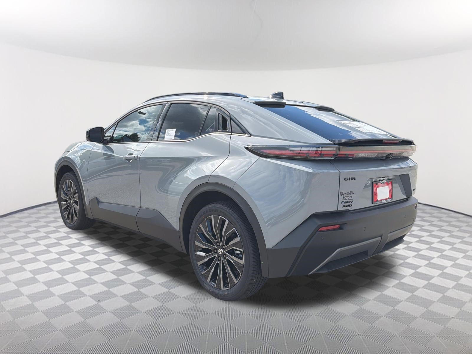 New 2026 Toyota C-HR AWD/4WD image 5
