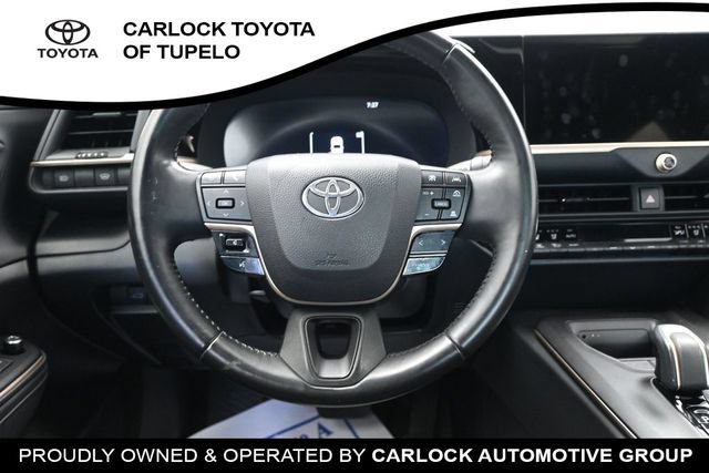 Used 2023 Toyota Crown AWD/4WD image 33