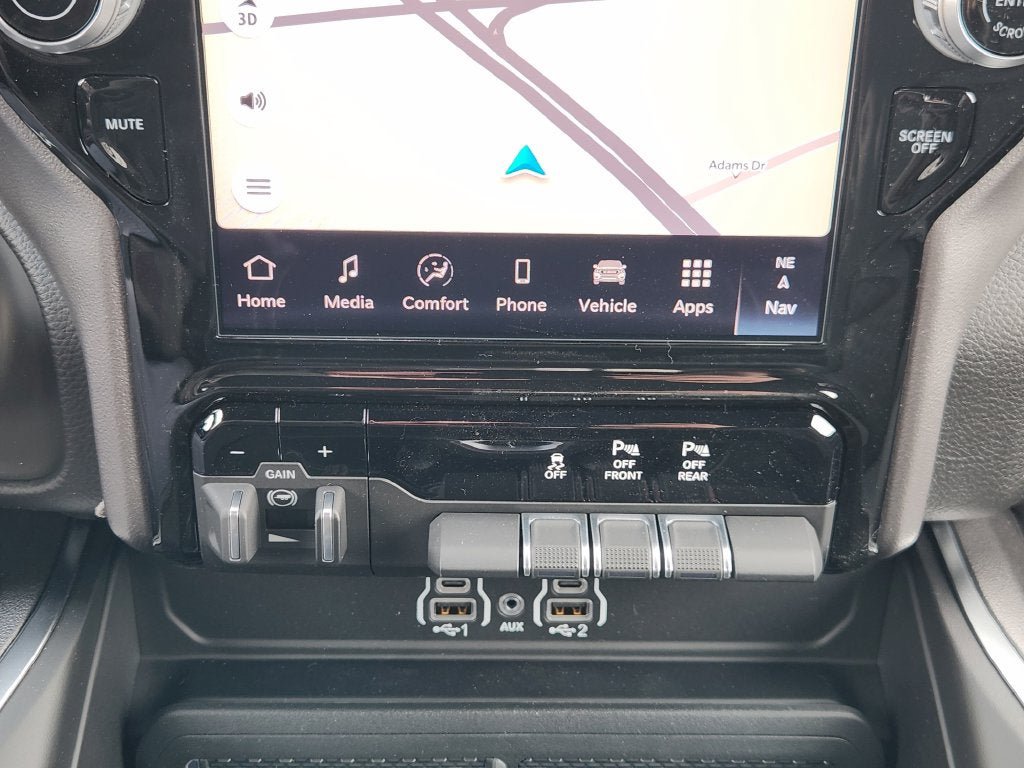 New 2026 RAM 1500 4x4 Crew Cab image 14