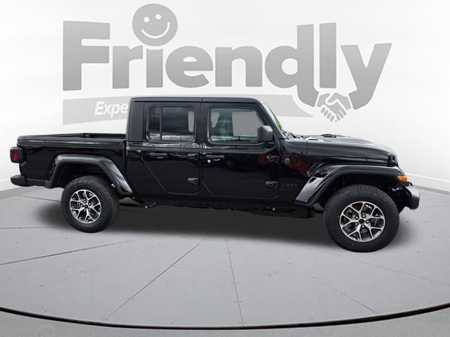 New 2026 Jeep Gladiator Sport AWD/4WD image 4
