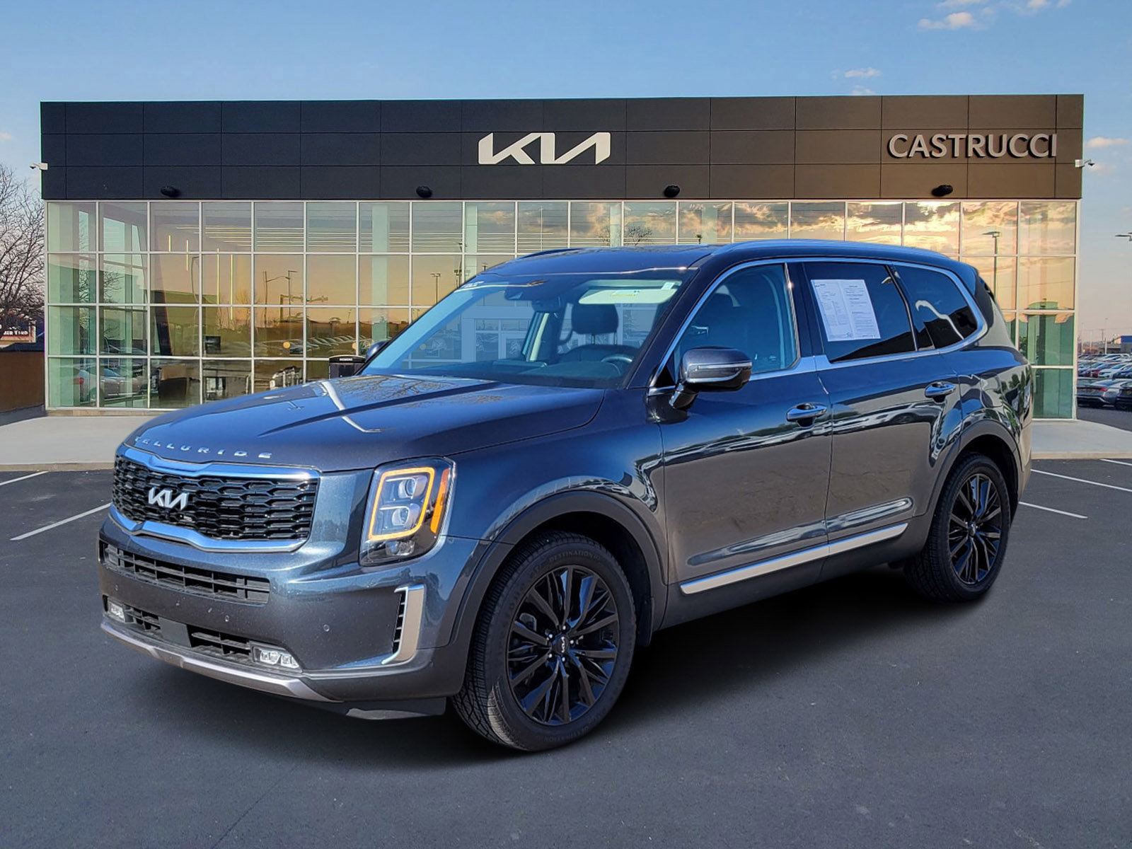 Used 2022 Kia Telluride SX image 2