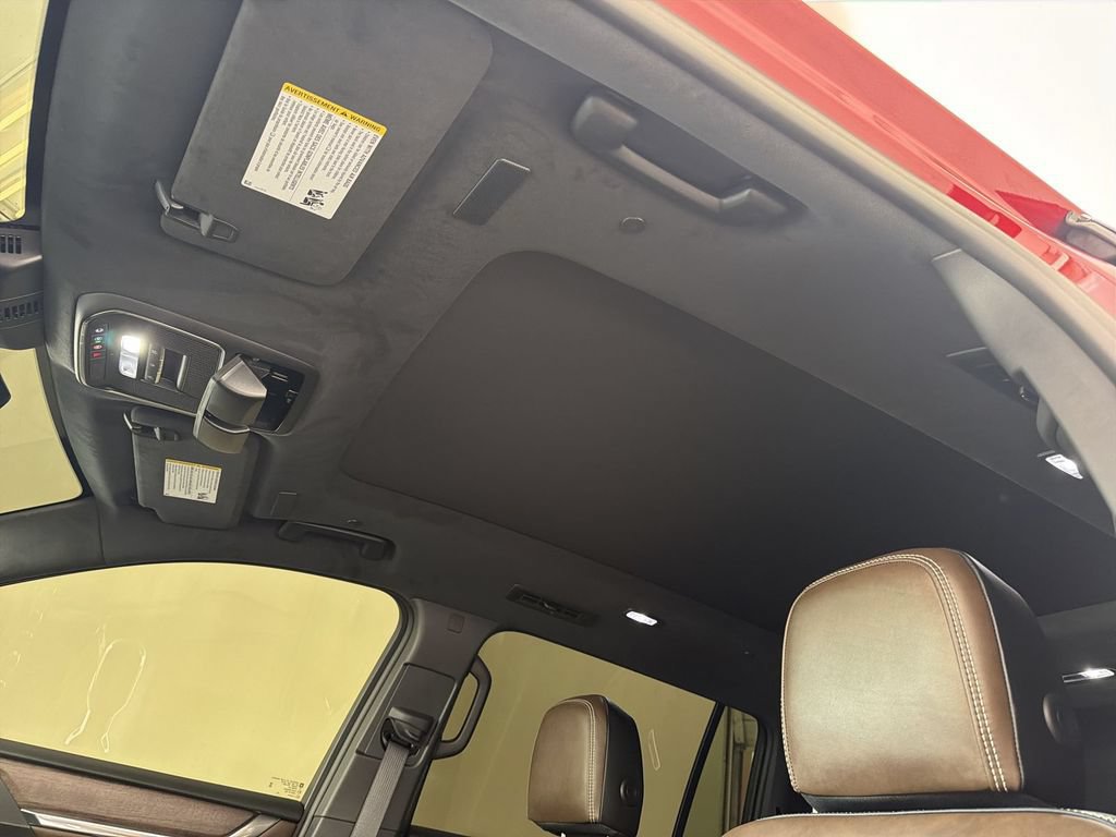 Used 2026 GMC Acadia Denali Ultimate w/ LPO, Floor Liner Package FWD image 19