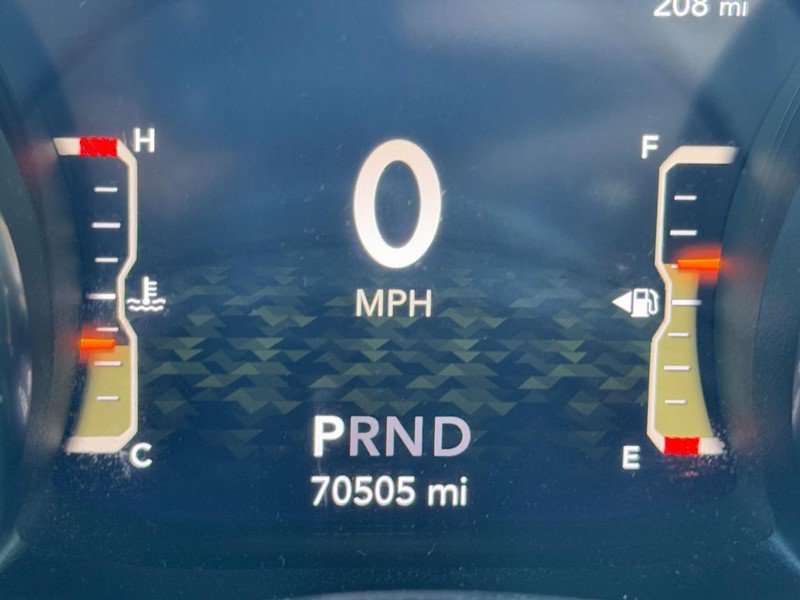 Used 2019 Jeep Wrangler Unlimited Sahara AWD/4WD image 19