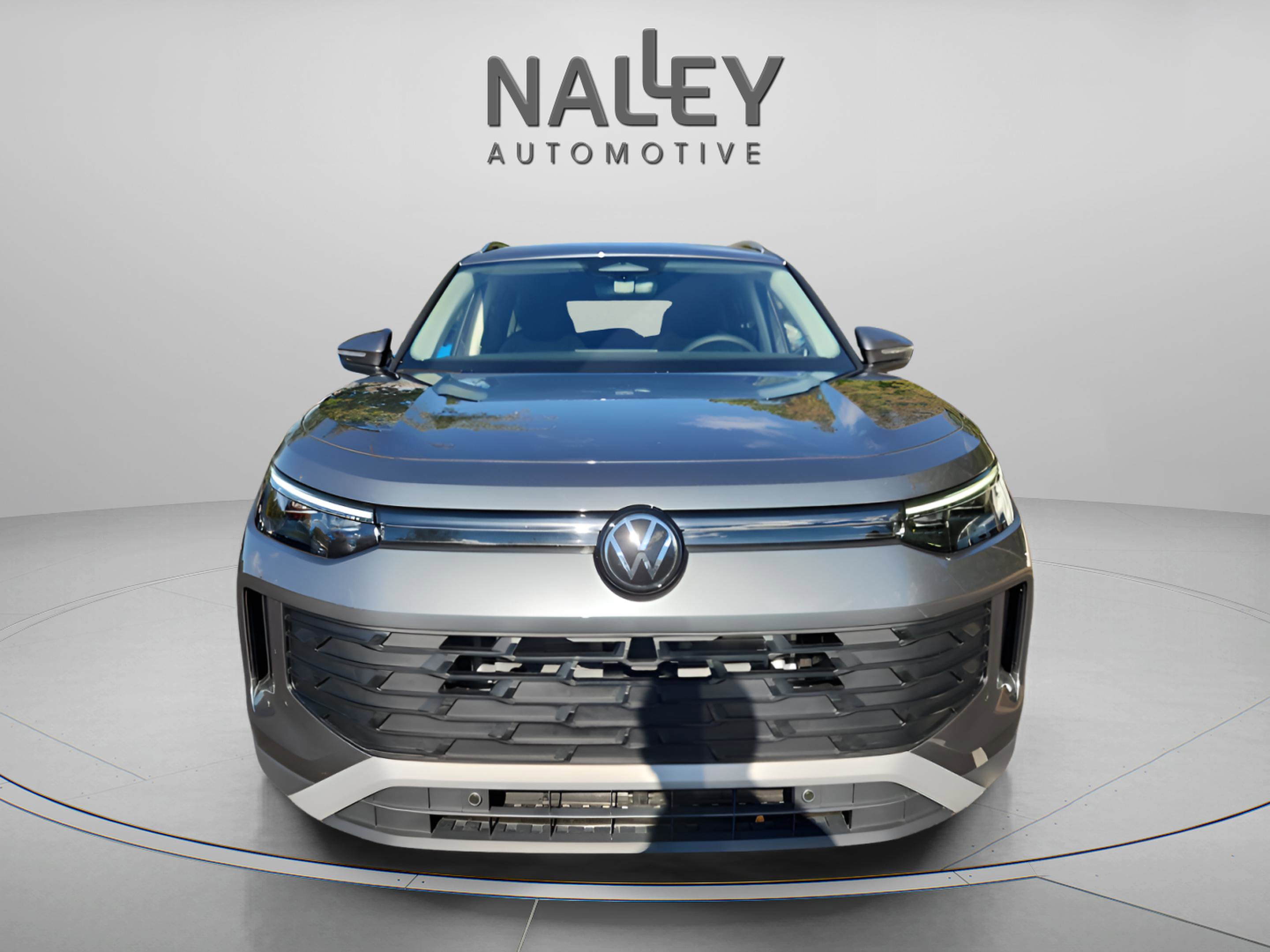 New 2026 Volkswagen Tiguan S image 9