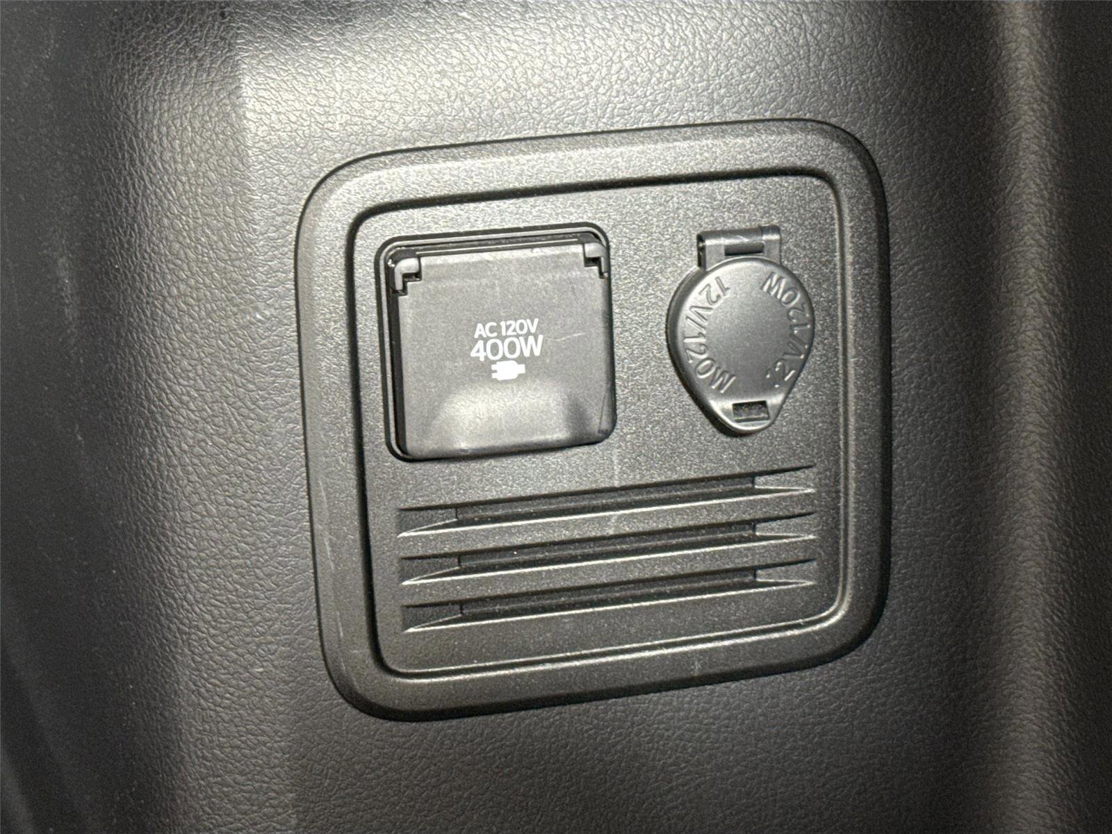 Certified 2024 Toyota 4Runner SR5 Premium image 40