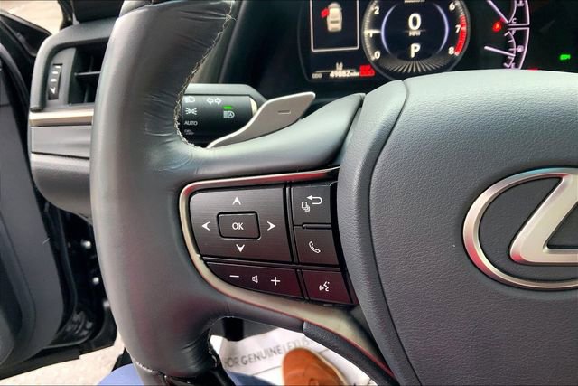 Used 2019 Lexus ES 350 w/ Premium Package image 14