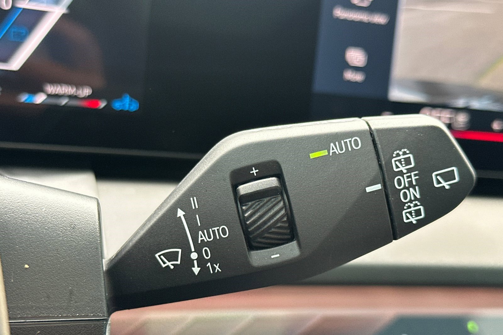 Used 2025 BMW X3 xDrive30i w/ Premium Package image 34