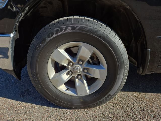 Used 2024 RAM 1500 Classic SLT image 7