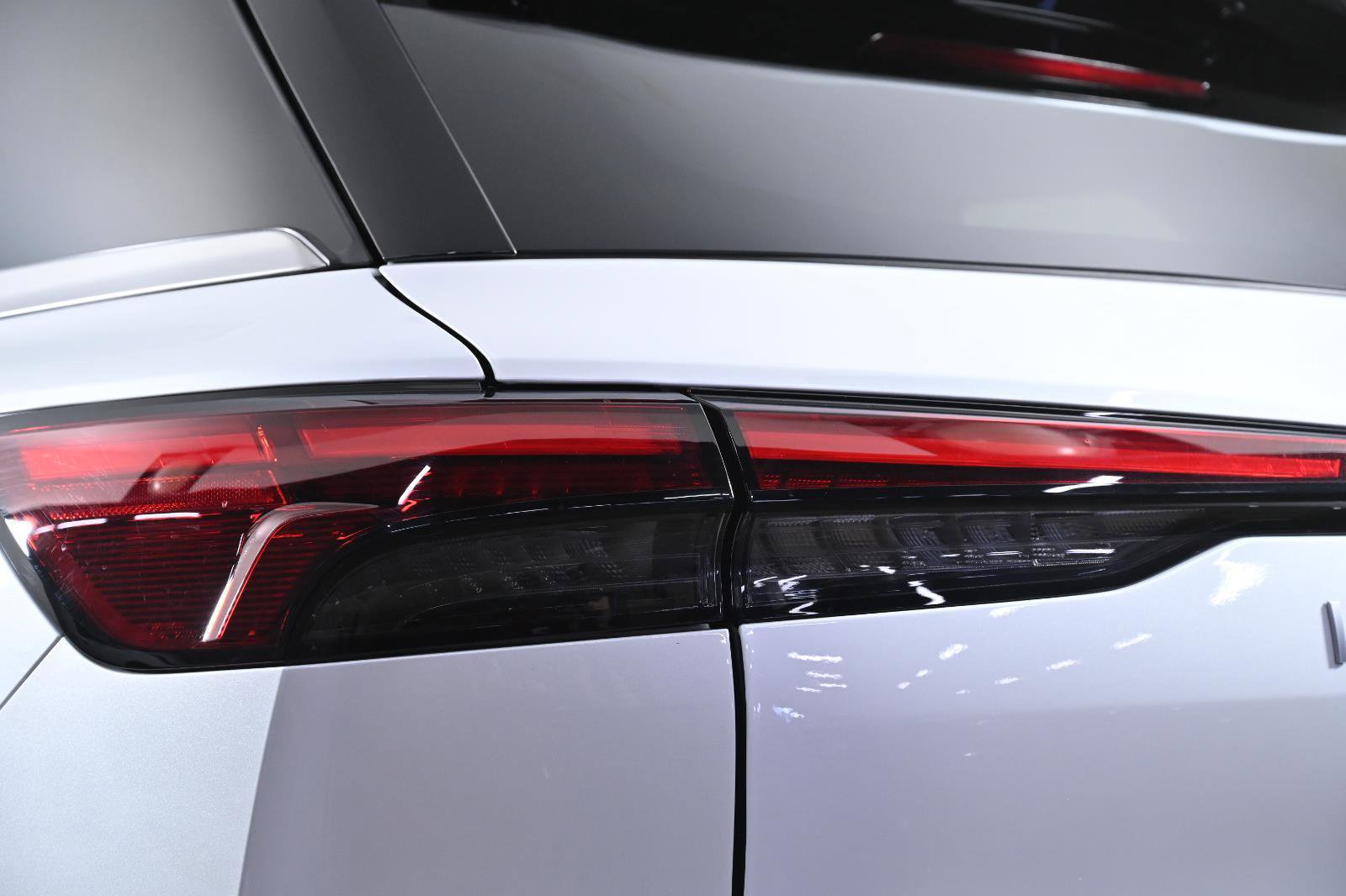 Certified 2026 INFINITI QX60 Pure w/ Cargo Package image 6