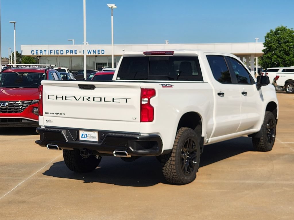 New 2026 Chevrolet Silverado 1500 LT Trail Boss w/ LT Trail Boss Premium Package AWD/4WD video 3
