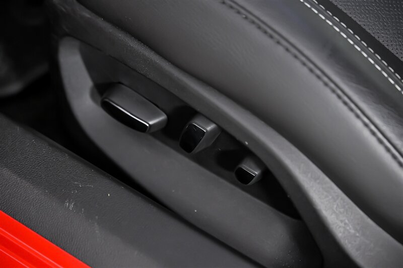 Used 2018 Chevrolet Corvette Grand Sport RWD image 20