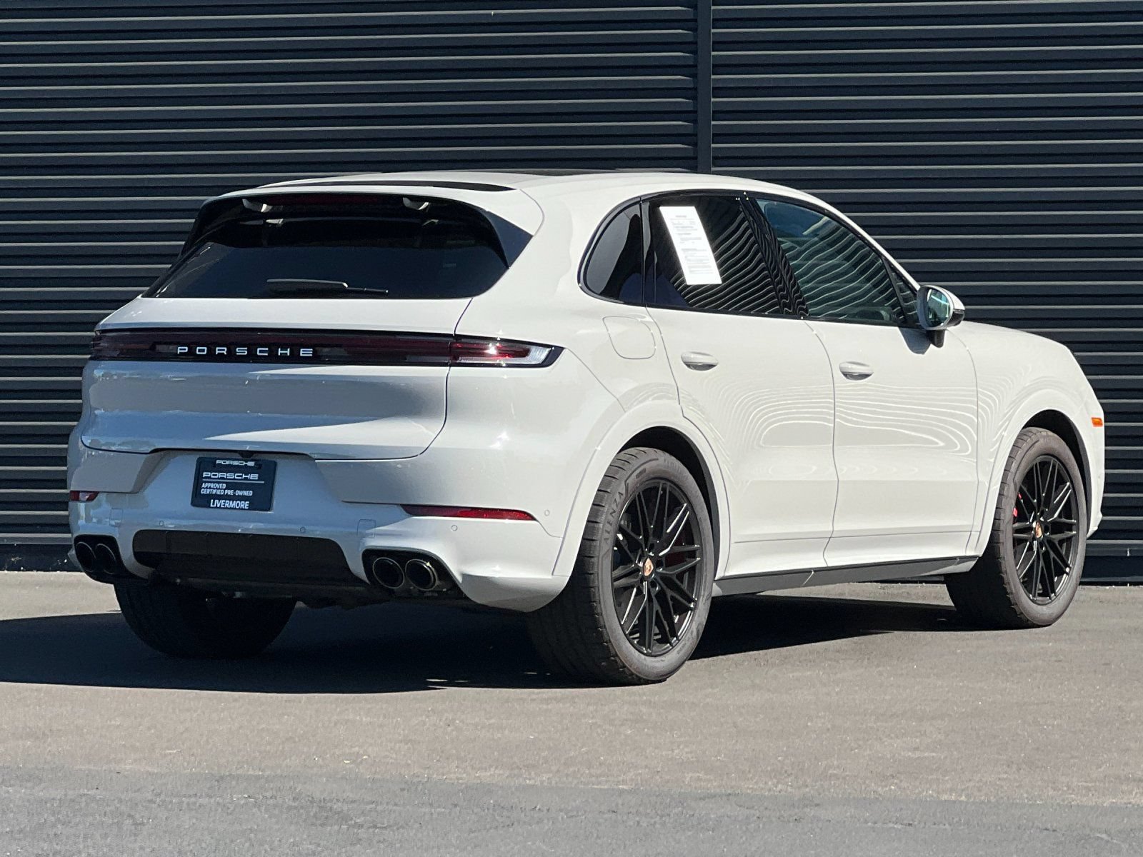 Certified 2026 Porsche Cayenne S AWD/4WD image 9