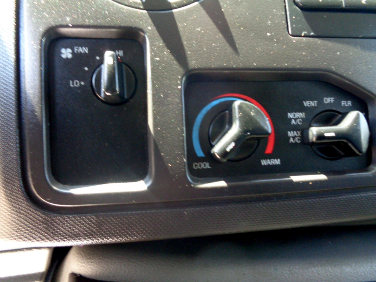 Used 2012 Ford E-250 and Econoline 250 w/ PWR Group image 10