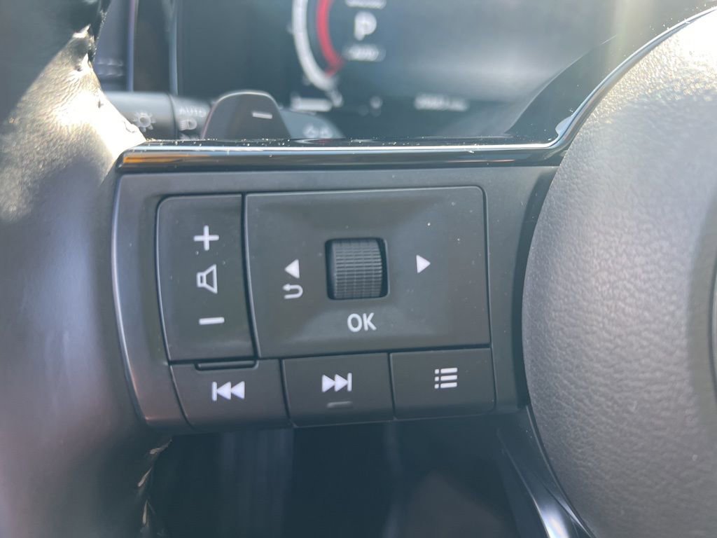 Certified 2024 Nissan Pathfinder Platinum AWD/4WD image 61