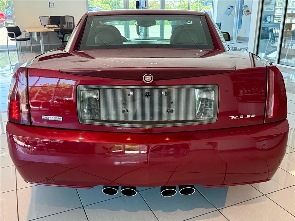 Used 2007 Cadillac XLR RWD image 43