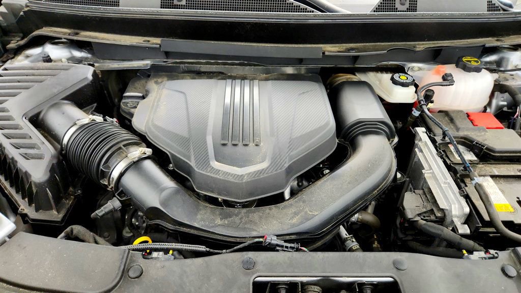 Used 2024 Chevrolet Traverse Z71 AWD/4WD image 27