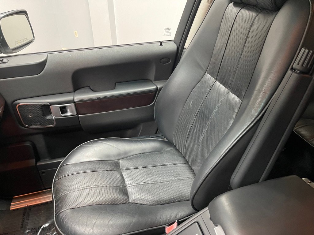 Used 2008 Land Rover Range Rover HSE image 25