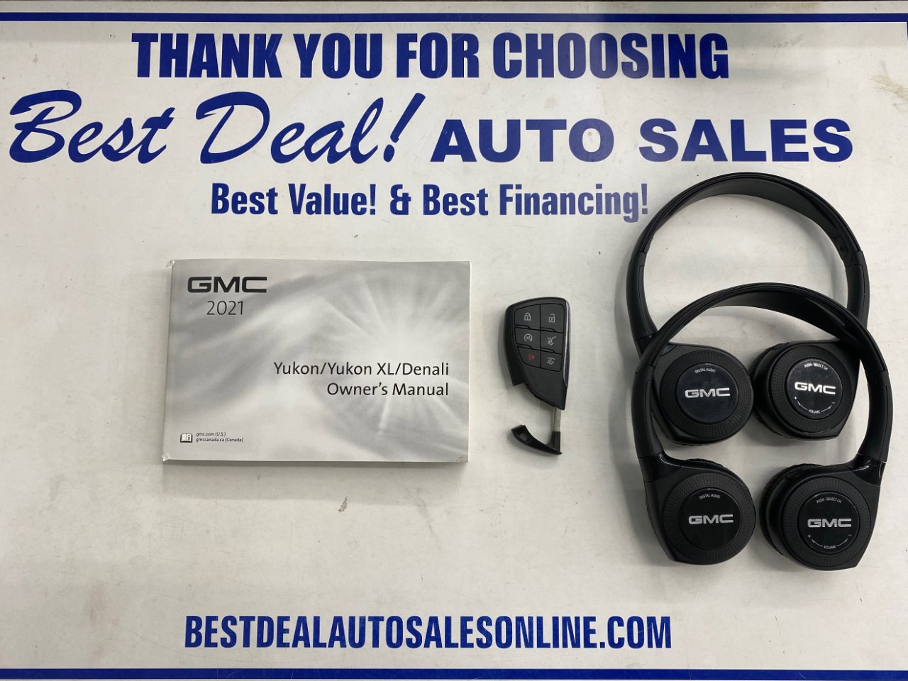 Used 2021 GMC Yukon AT4 w/ AT4 Premium Plus Package image 30