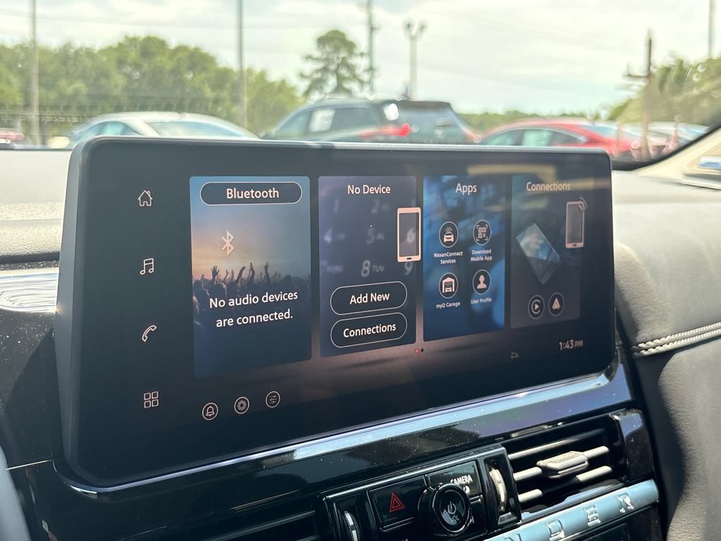 New 2026 Nissan Pathfinder Platinum FWD image 16